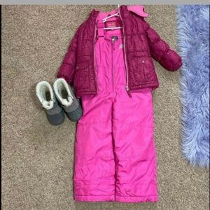 Toddler girls snow pants, jacket, boots 4T